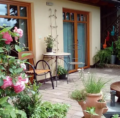 Apartment mit Gartenblick