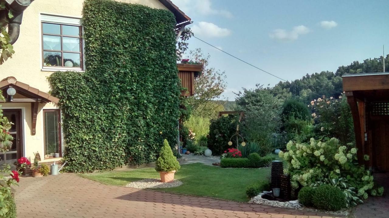 Mit Gartenblick